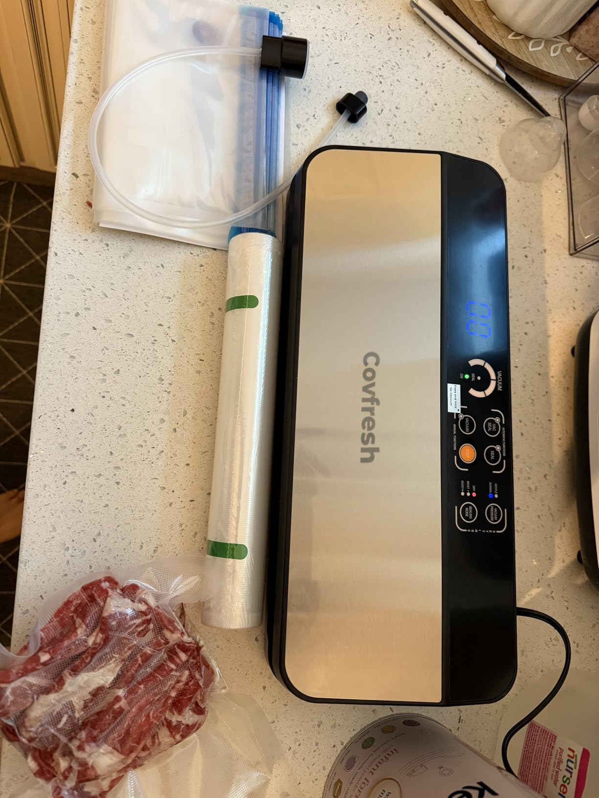 Covfresh Black Stainless Steel Food Vacuum Sealer, Deluxe Vacuum Sealer Machine with 11" Double Heat Seal and Automatic One-Touch System, Bags Storage & Cutter, Easy-Lock Handle